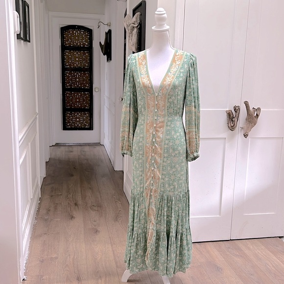 Spell Madame Peacock Button Through Gown Long Dress Emerald Color XL Patterned - Picture 3 of 12